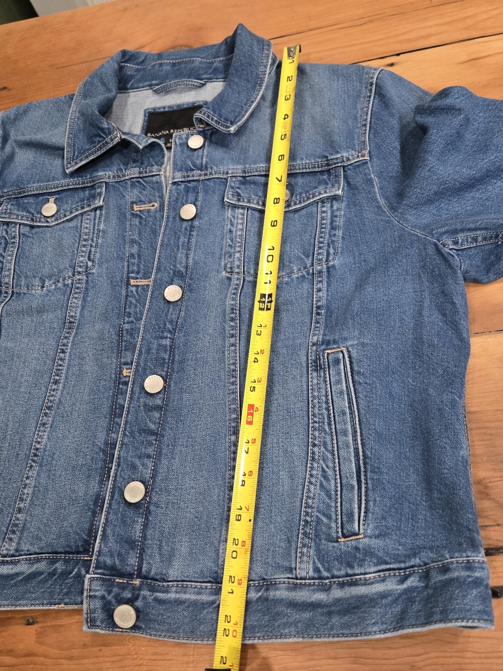 Banana Republic Classic Blue Denim Jacket - Picture 9 of 9
